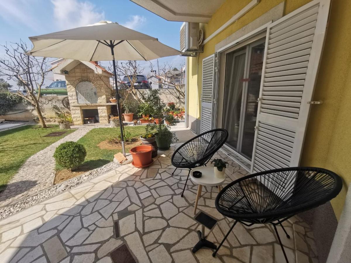 Apartman Kapovic Каштела Екстер'єр фото