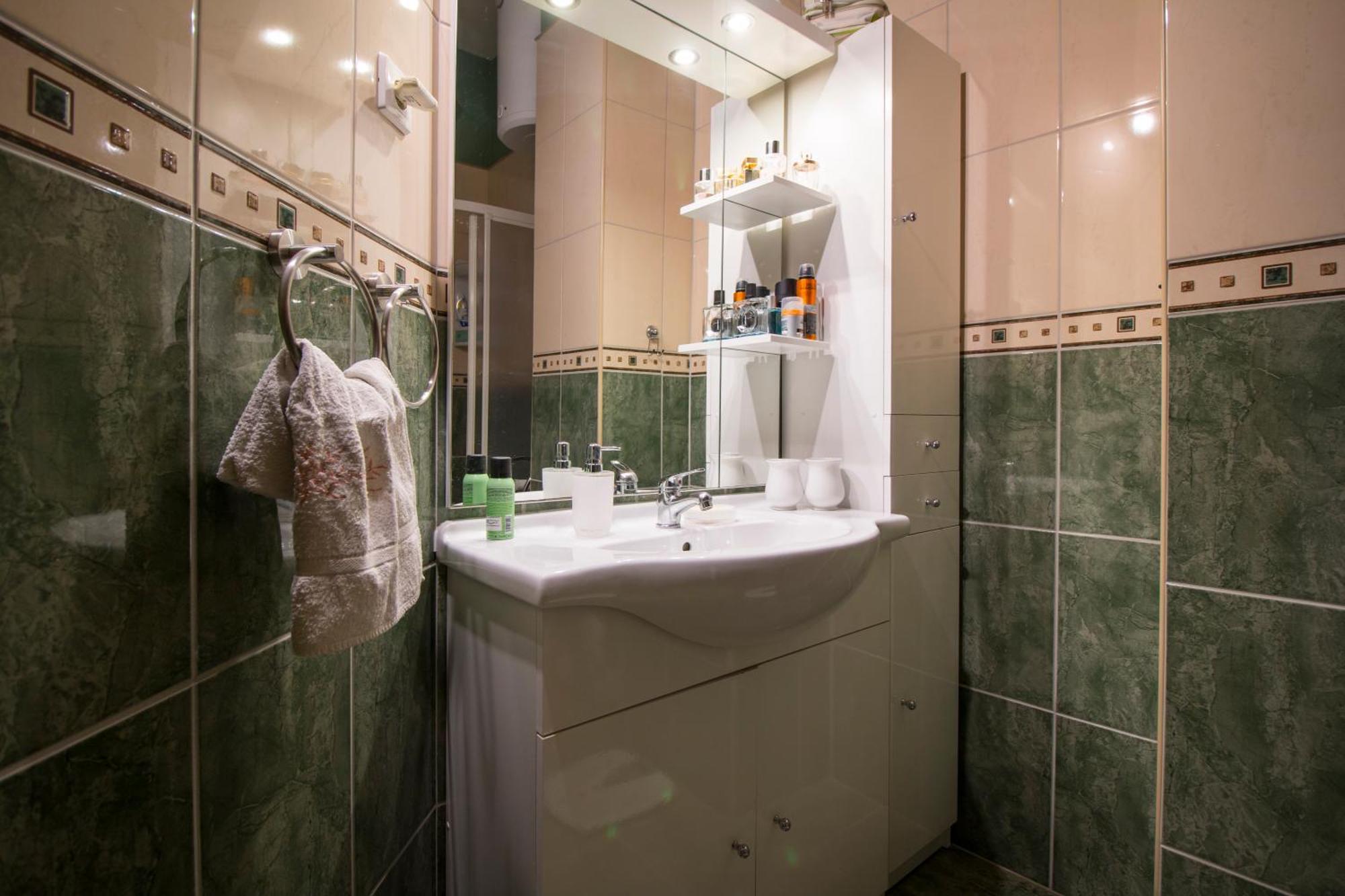 Apartman Kapovic Каштела Екстер'єр фото