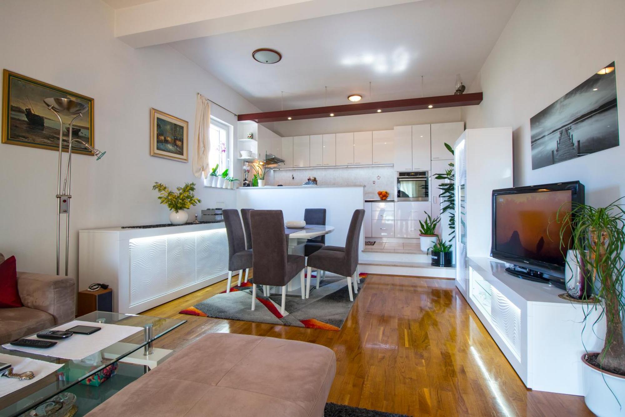 Apartman Kapovic Каштела Екстер'єр фото